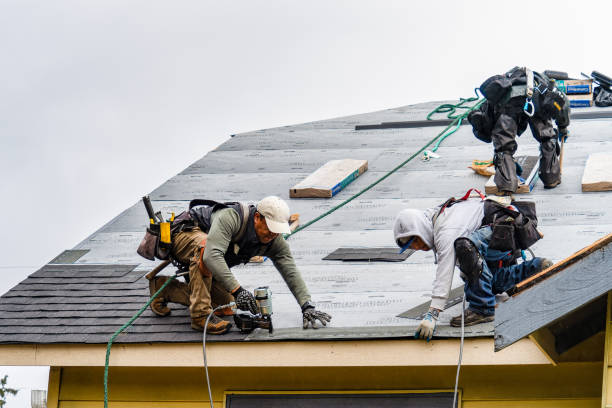 Professional Gutter Installation technician working in Sweeny, TX